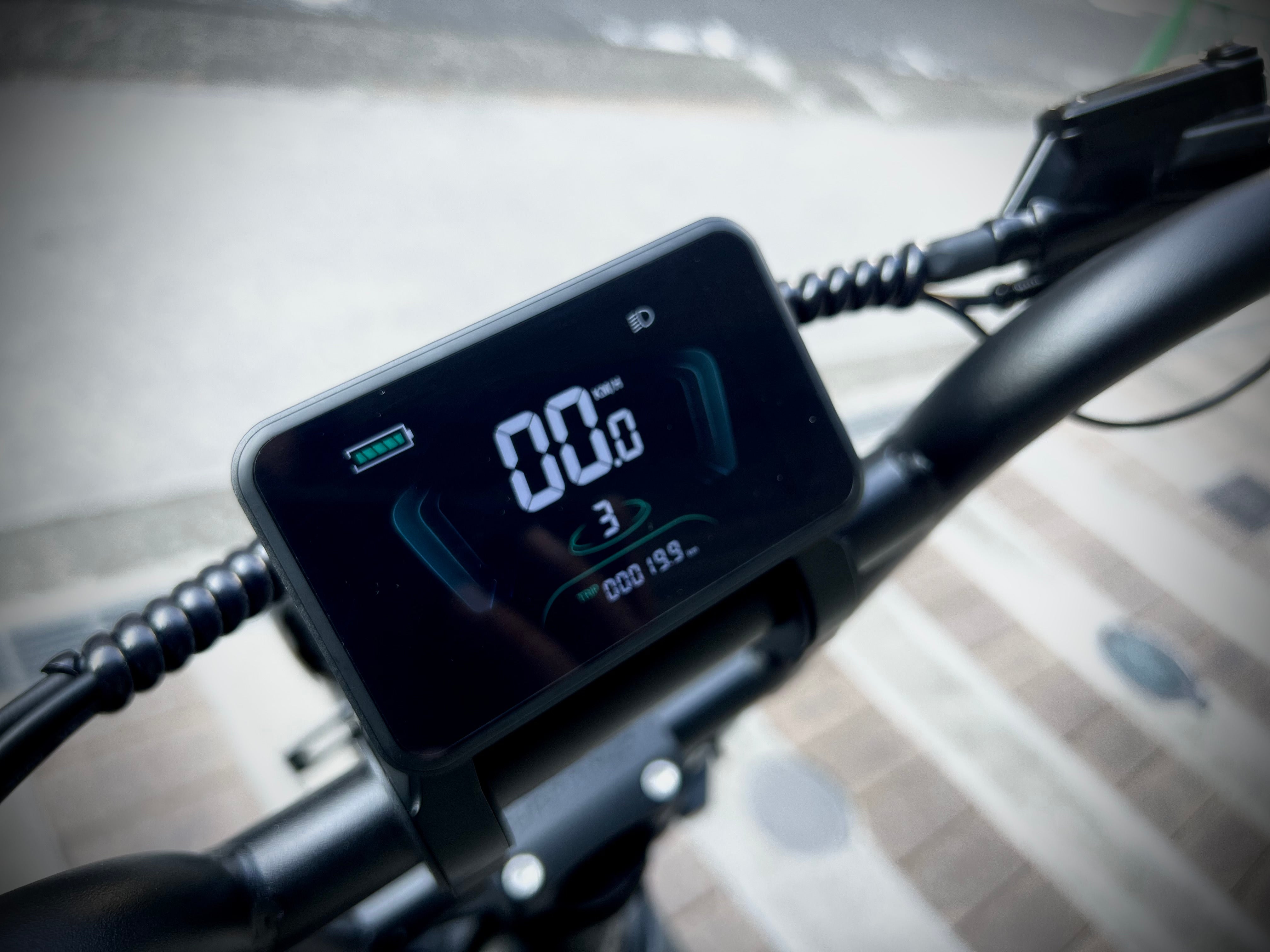 T TOMS 電動アシスト自転車 ブラック T TOMS 電動アシスト自転車 ブラック blackx - TOMS steet