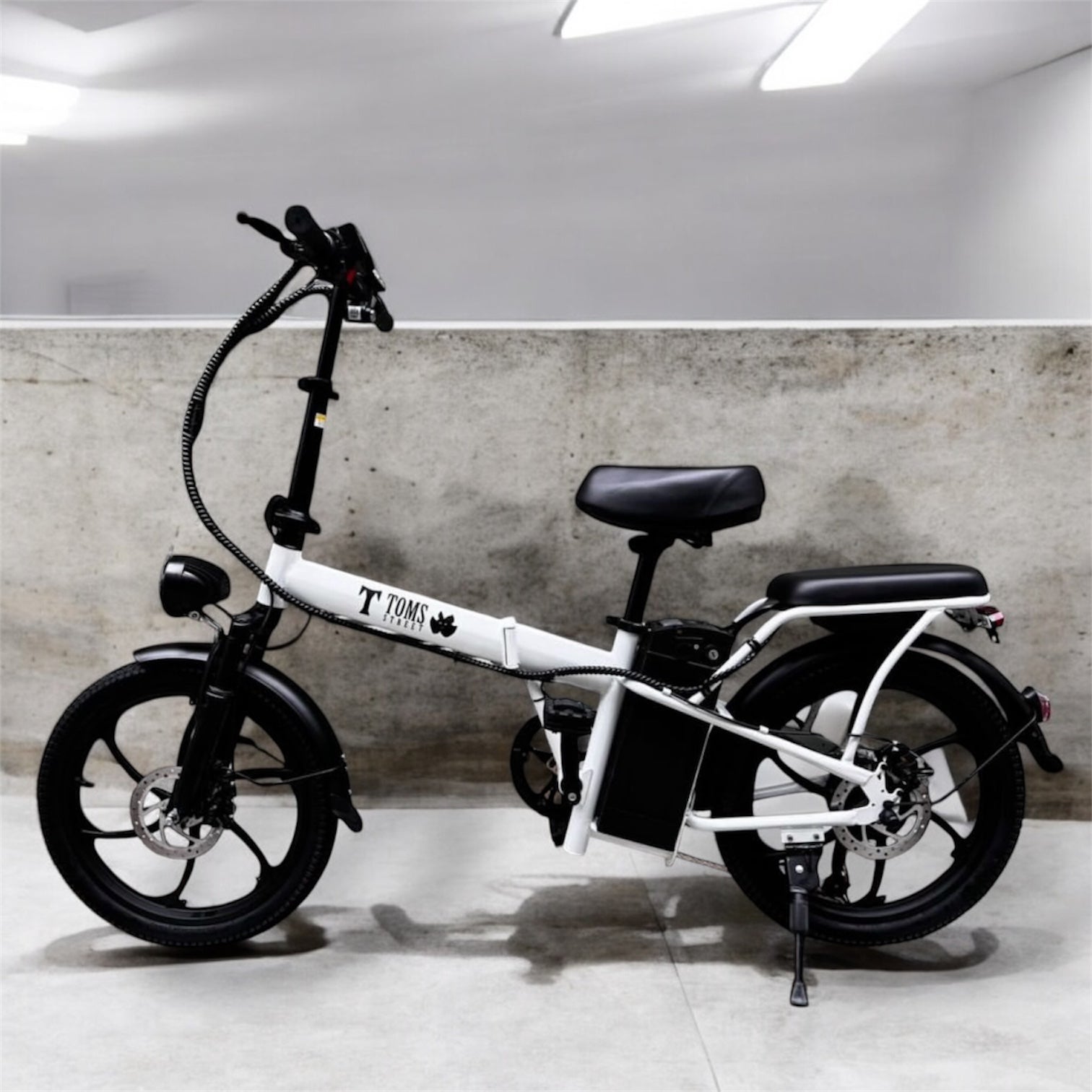 TOMSSTREET 電動バイクロイヤル￼￼ トーマスRoyal - TOMS STREET | トーマス・ストリート公式